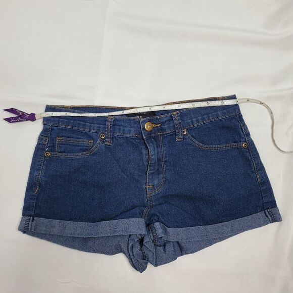 TWO pairs of denim blue jean cuffed stretch shorts 27 - Picture 11 of 12